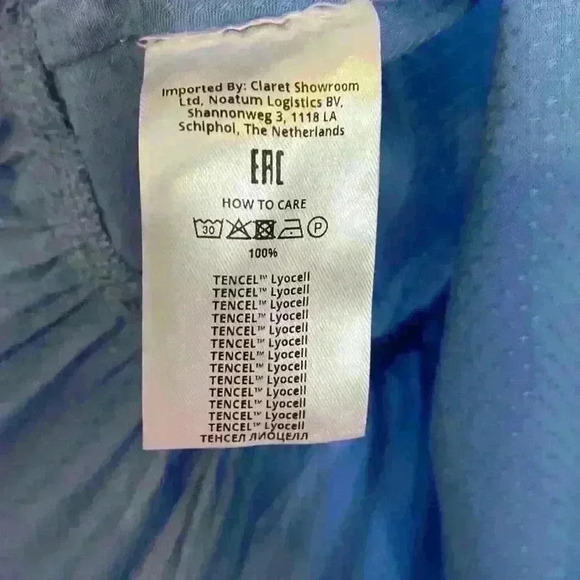 EVARAE
Women's Marais Dress - Picture 10 of 10